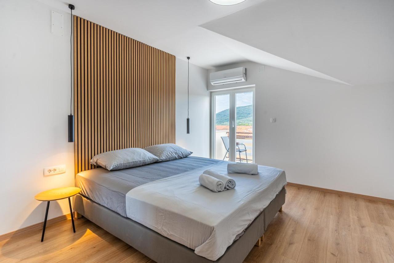 Apartments & Rooms Klemenc Cres Luaran gambar