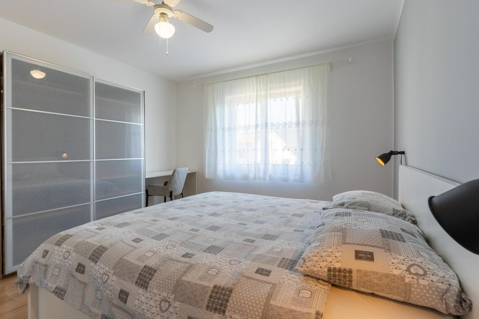 Apartments & Rooms Klemenc Cres Luaran gambar